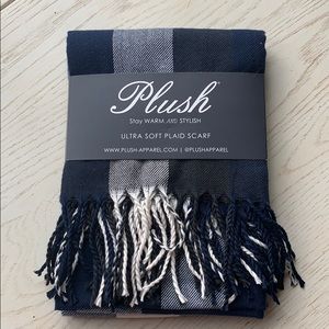 Plush Ultra Soft Plaid Scarf